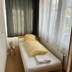 شقة Rosy